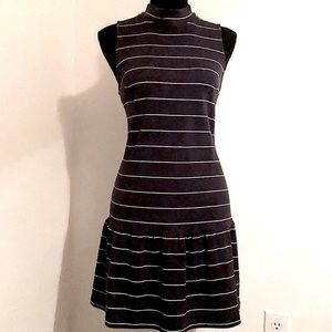 Abercrombie & Fitch Sleeveless Mock Turtleneck Dress